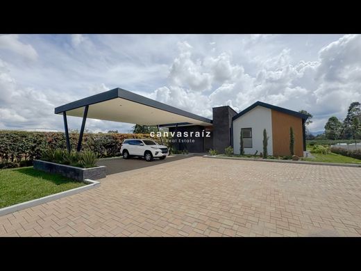 郊区住宅  Rionegro, Departamento de Antioquia