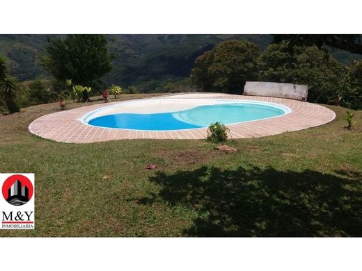 村舍/农舍  Barbosa, Departamento de Antioquia