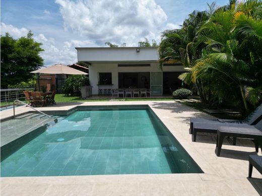 컨트리하우스 / Pereira, Departamento de Risaralda