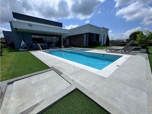 컨트리하우스 / Pereira, Departamento de Risaralda