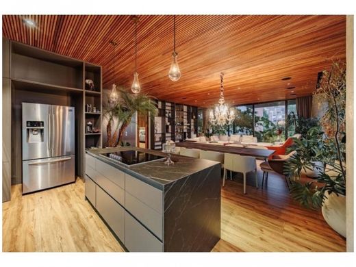 아파트 / 메데인, Medellín