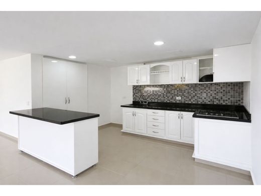 Piso / Apartamento en Itagüí, Itagui