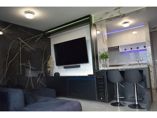 Piso / Apartamento en Medellín, Departamento de Antioquia