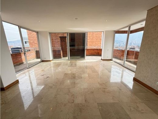 Duplex in Medellín, Departamento de Antioquia
