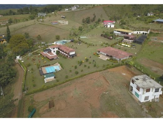 Hotel en Dagua, Departamento del Valle del Cauca