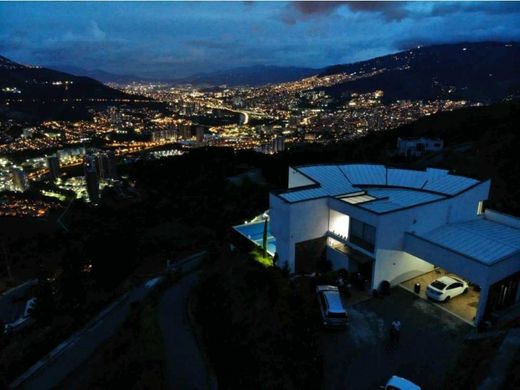 Casale a Bello, Departamento de Antioquia