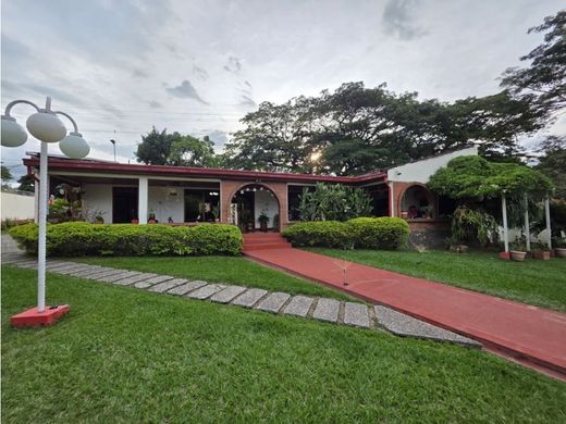 Country House in Cartago, Departamento del Valle del Cauca