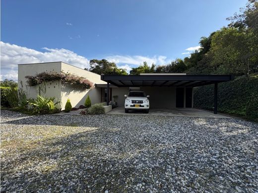 Köy evi Rionegro, Departamento de Antioquia