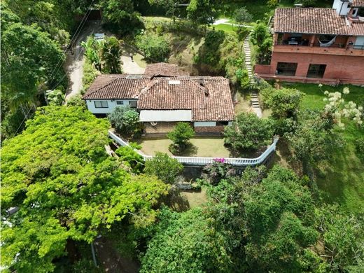 Casa de campo - Sabaneta, La Estrella