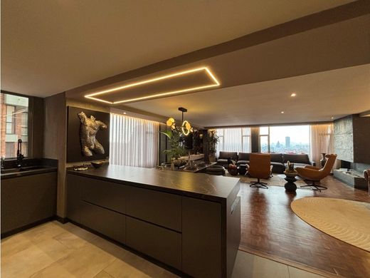 Apartment / Etagenwohnung in Bogotá, Bogotá  D.C.