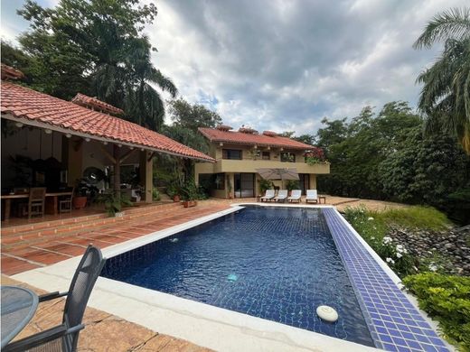 Luxury home in Nilo, Cundinamarca