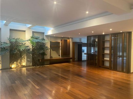 منزل ﻓﻲ بوغوتا, Bogotá  D.C.