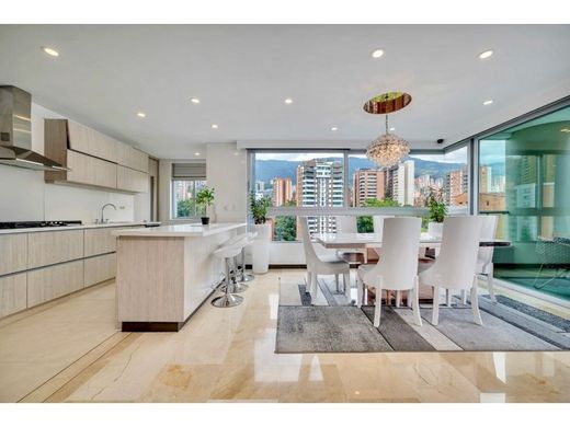 Piso / Apartamento en Medellín, Departamento de Antioquia