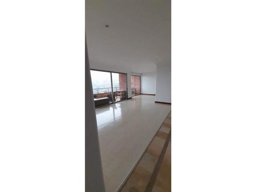 Piso / Apartamento en Medellín, Departamento de Antioquia