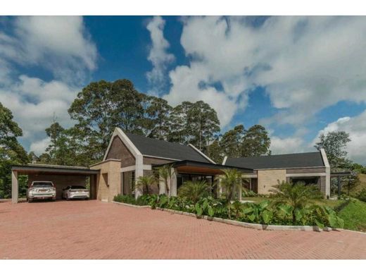 Casa de lujo en Retiro, Departamento de Antioquia