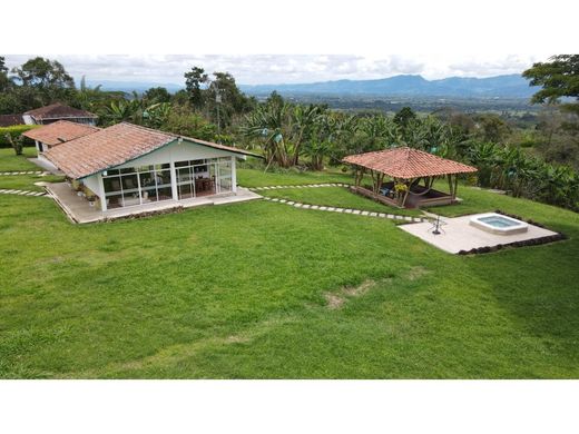 Hotel en Alcalá, Departamento del Valle del Cauca