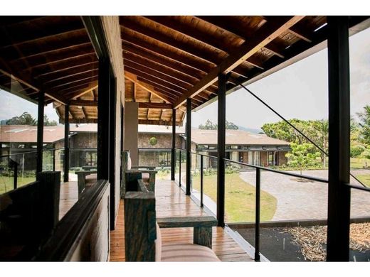 Köy evi Rionegro, Departamento de Antioquia