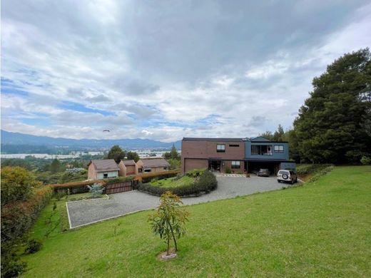 Luxury home in La Ceja, Departamento de Antioquia