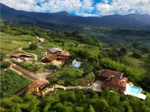 ‏בתים כפריים או חוות ב  Venecia, Departamento de Antioquia