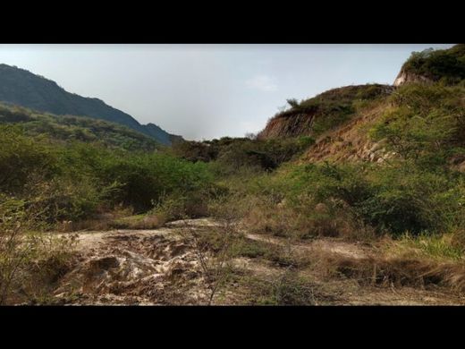 أرض ﻓﻲ Sopetrán, Liborina