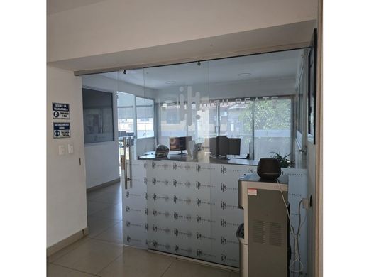 办公室  麦德林, Medellín