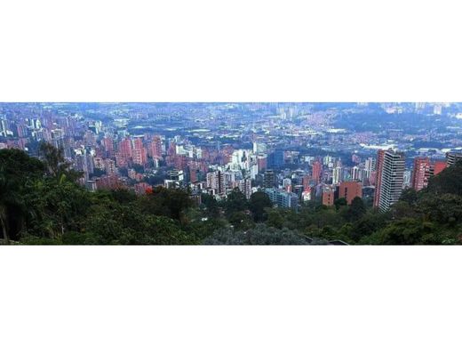 Terreno en Medellín, Departamento de Antioquia