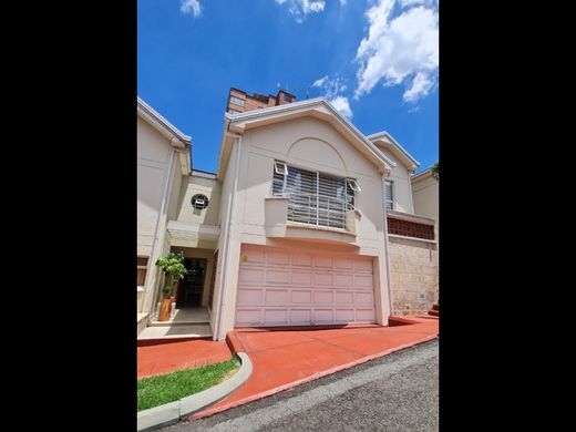 Luksusowy dom w Medellín, Departamento de Antioquia