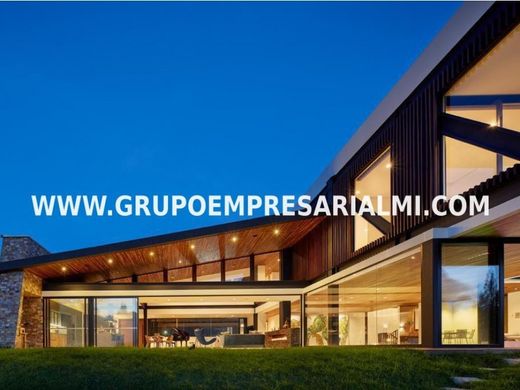 Lüks ev Envigado, Departamento de Antioquia