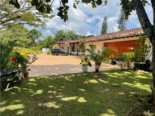 Gutshaus oder Landhaus in Envigado, Departamento de Antioquia
