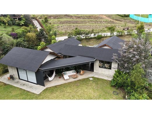 Country House in Retiro, Departamento de Antioquia