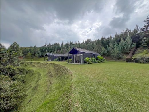 Country House in Retiro, Departamento de Antioquia