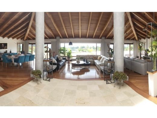 Casale a Envigado, Departamento de Antioquia