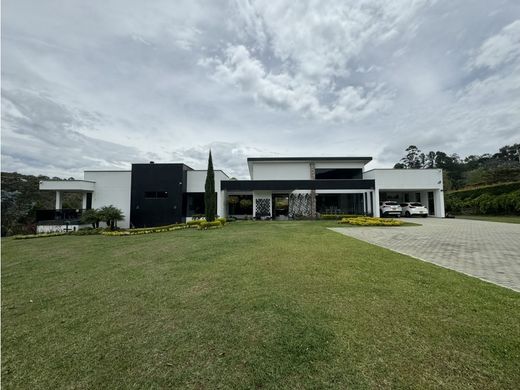 Köy evi Rionegro, Departamento de Antioquia