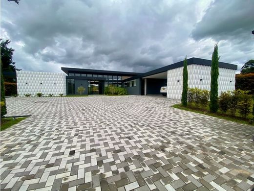 Casa de lujo en Rionegro, Departamento de Antioquia