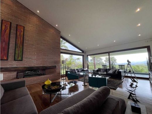 منزل ﻓﻲ ميديلين, Medellín