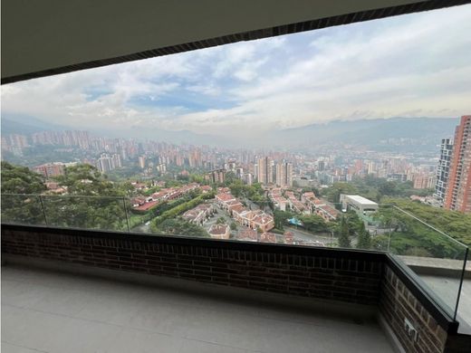 Apartment / Etagenwohnung in Medellín, Departamento de Antioquia