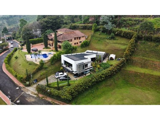 Casa de campo en Sabaneta, La Estrella