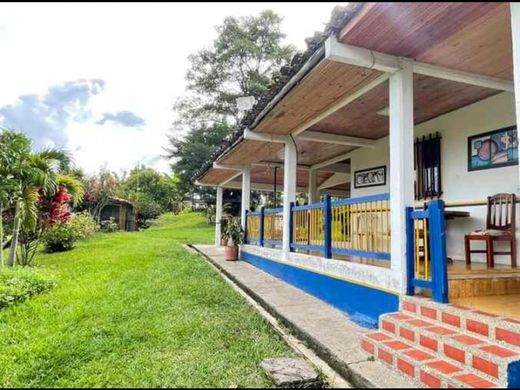 전원/농가 / Quimbaya, Quindío Department