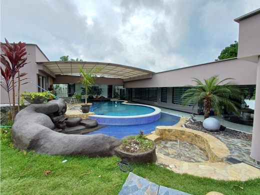 ‏בתי כפר ב  Armenia, Quindío Department