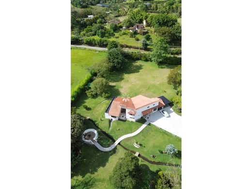 Quinta rústica - La Ceja, Departamento de Antioquia