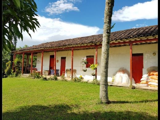 Quinta rústica - Chinchiná, Departamento de Caldas
