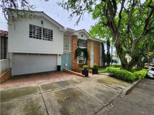 Gospodarstwo w Cali, Departamento del Valle del Cauca