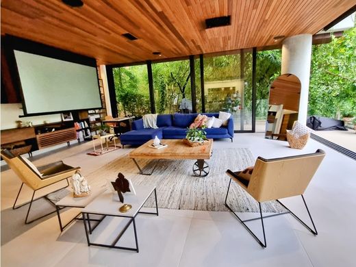 아파트 / 메데인, Medellín