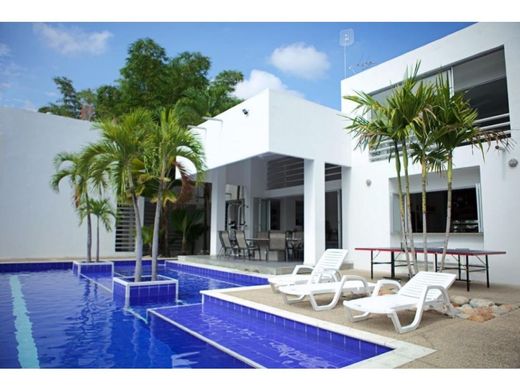 Melgar, Departamento de Tolimaのカントリー風またはファームハウス