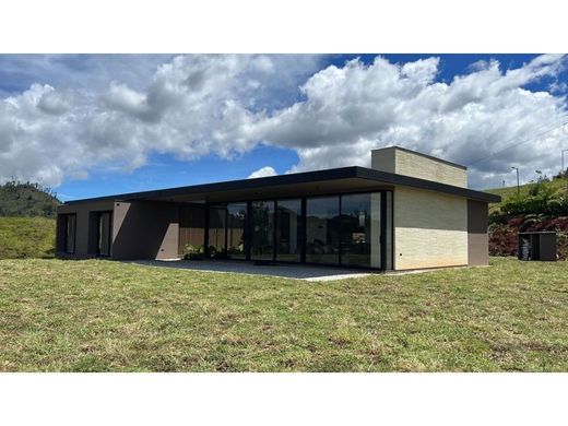 郊区住宅  Retiro, Departamento de Antioquia