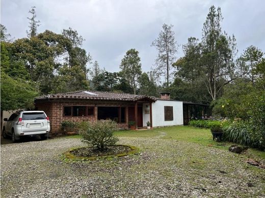 Country House in Retiro, Departamento de Antioquia