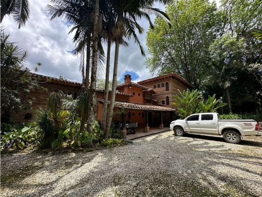 Köy evi Rionegro, Departamento de Antioquia