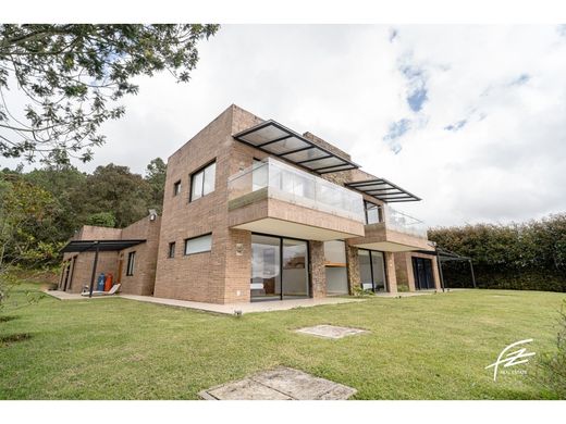 Casa de luxo - Envigado, Departamento de Antioquia