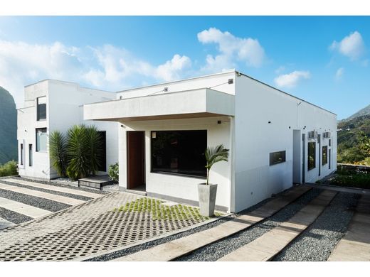 Casa de campo en Palestina, Departamento de Caldas