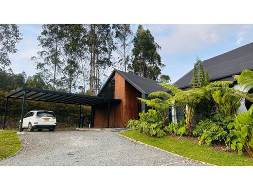 Country House in Retiro, Departamento de Antioquia